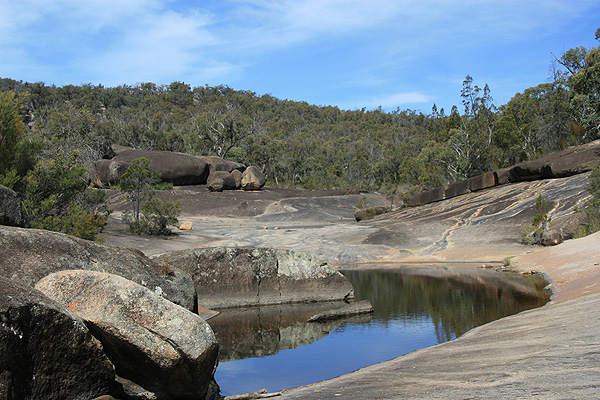 Standing on the Bald Rock Creek bed, looking up towards the dry Ramsay Creek.