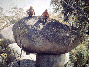 Tom and Graeme Hart rock climbing.