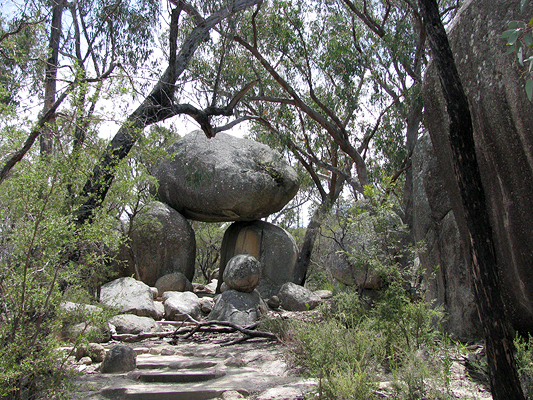 The Granite Arch, from the south-eastern approach.
